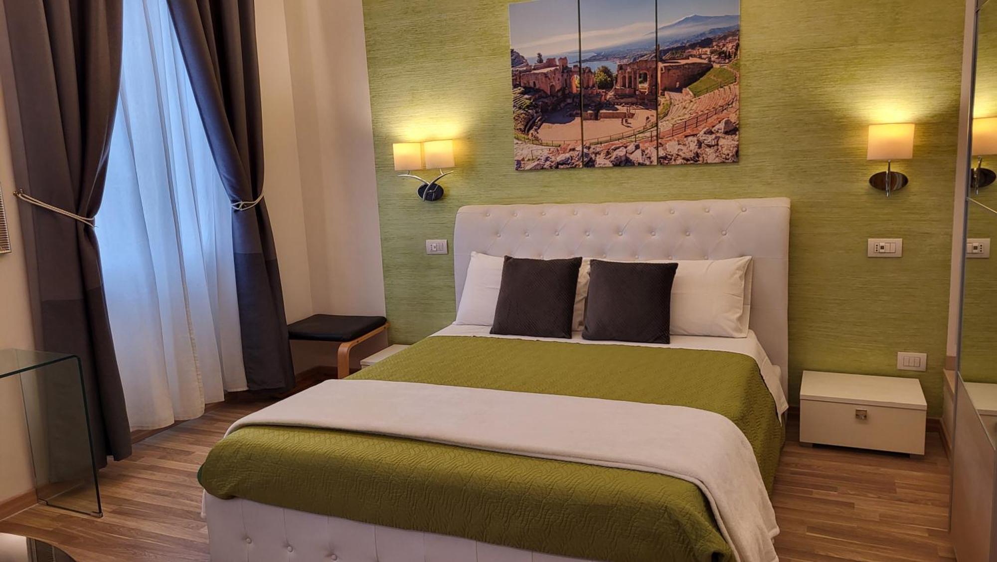 I Due Grifoni Studio Flat Таормина Екстериор снимка